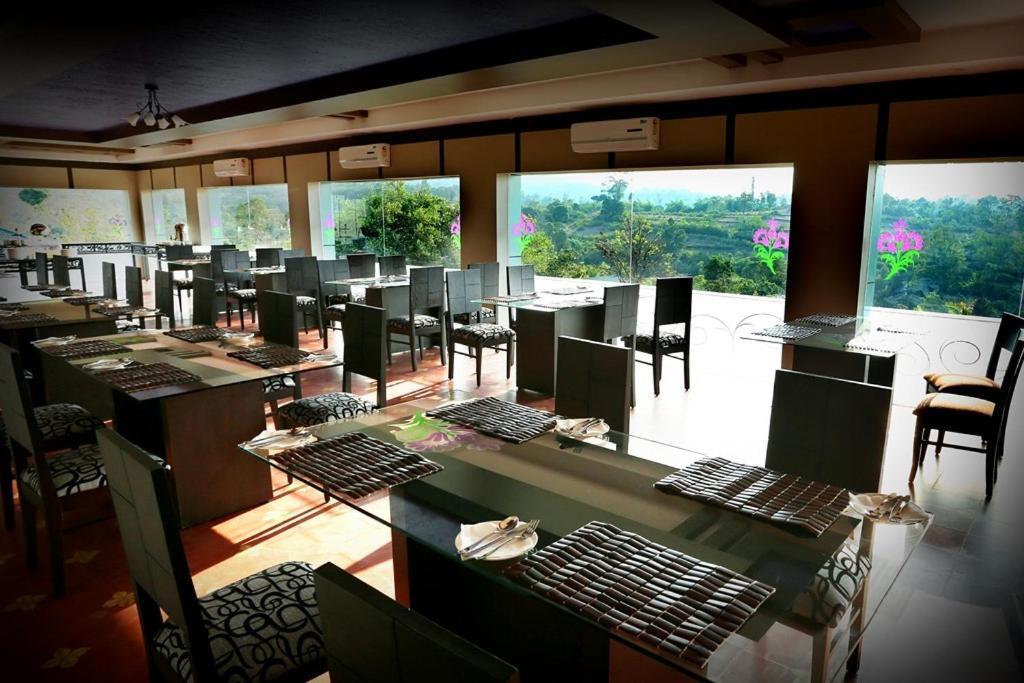 Vision Nature Resorts Varagampadi Exterior photo